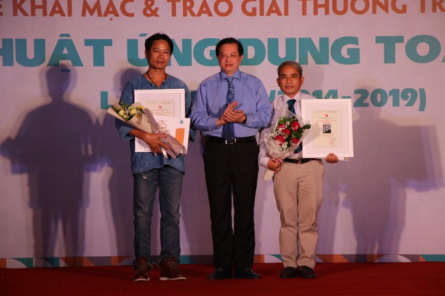 Khai mạc và trao Giải thưởng Triển lãm Mỹ thuật ứng dụng toàn quốc lần thứ 4- 2019 - Ảnh 2.