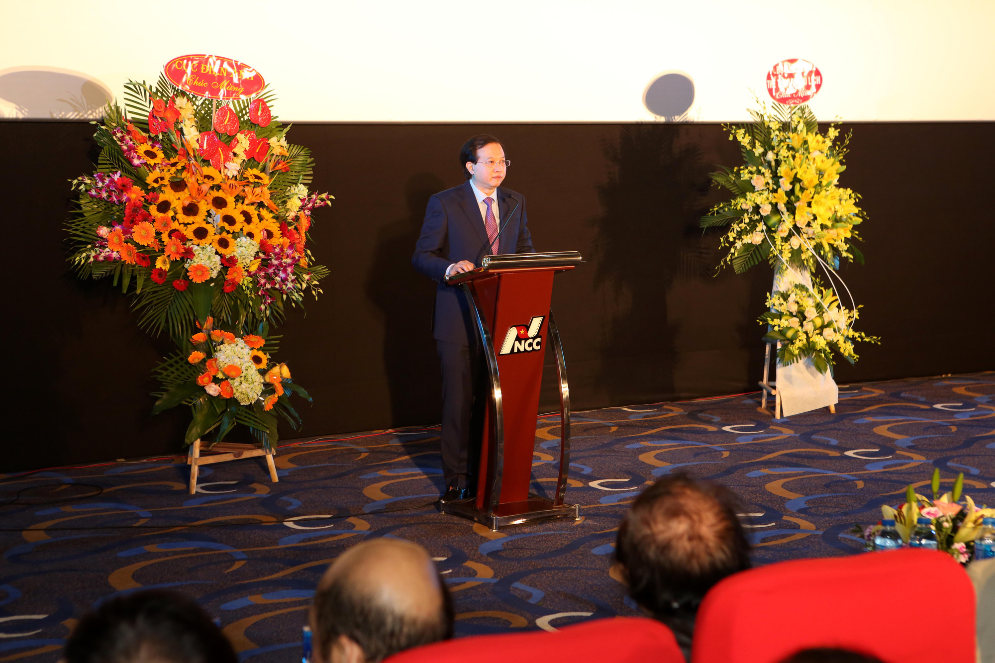 Bộ VHTTDL gặp mặt các nghệ sĩ nhân Kỷ niệm 60 năm thành lập Hãng Phim Truyện Việt Nam - Ảnh 1.