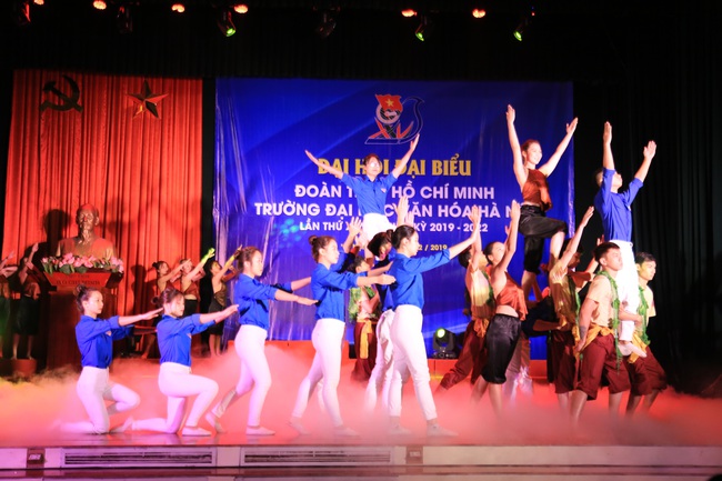 Phong trào Đoàn Thanh niên Trường Đại học Văn hóa Hà Nội ngày càng vững mạnh - Ảnh 4.