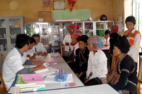 Thực trạng dân số của các dân tộc thiểu số rất ít người - Ảnh 1.