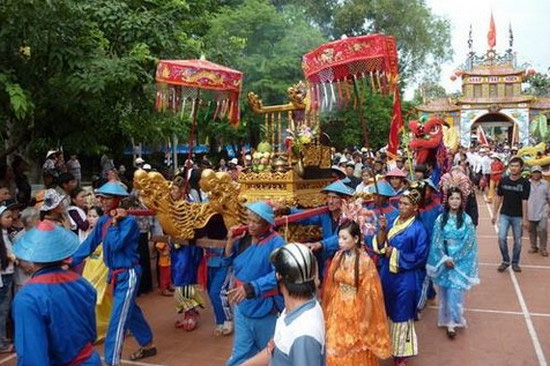 Bình Thuận triển khai các hoạt động năm 2020 “Đề án Tuyên truyền, giáo dục đạo đức, lối sống trong gia đình Việt Nam" - Ảnh 3.