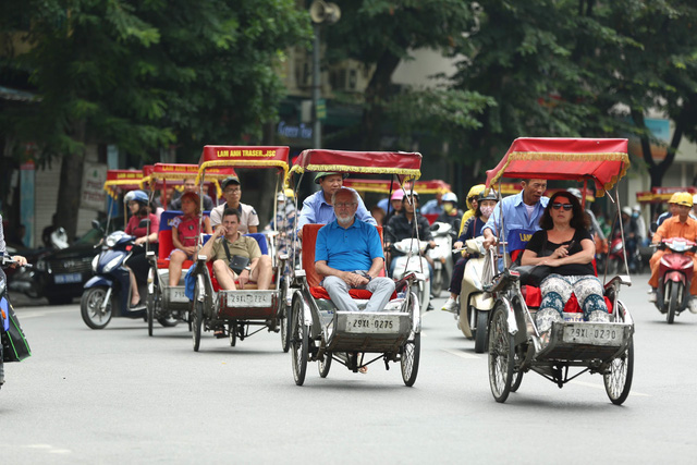Công bố công khai danh sách các cơ sở kinh doanh dịch vụ du lịch đảm bảo điều kiện về an toàn phòng chống dịch COVID 2019 - Ảnh 1.