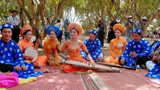 Thực hiện Đề án bảo tồn và phát huy giá trị di sản văn hóa phi vật thể Nghệ thuật Đờn ca tài tử Nam Bộ - Ảnh 1.