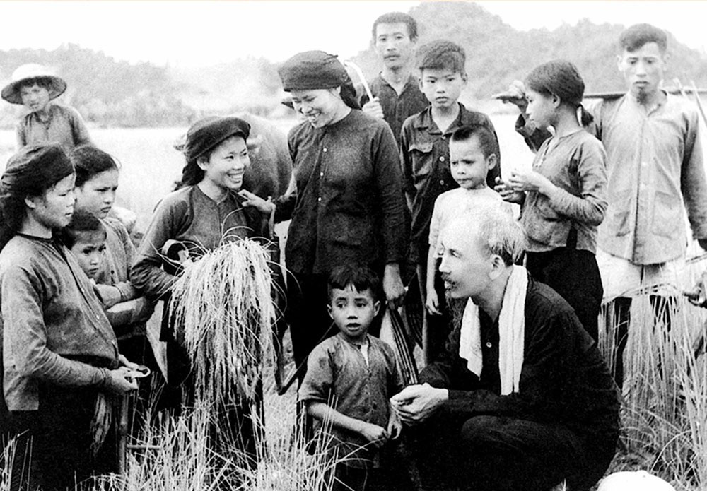 Xây dựng và rèn luyện phong cách người cán bộ lãnh đạo theo lời Bác dặn  - Ảnh 4.