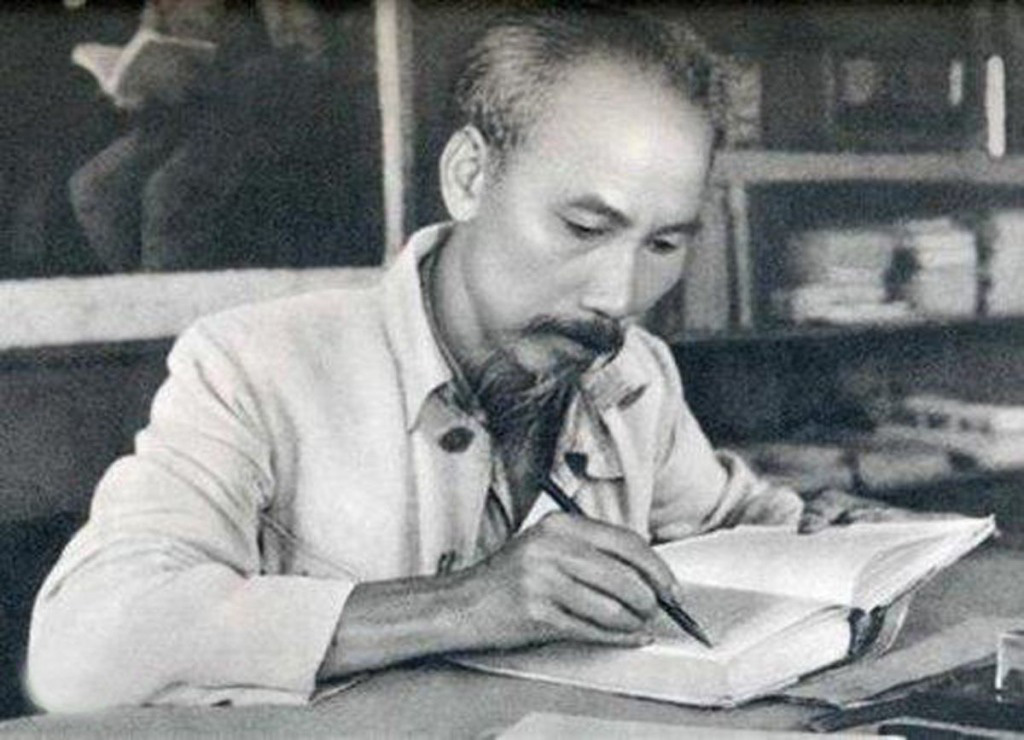 Về năm sinh của Chủ tịch Hồ Chí Minh - Ảnh 2.