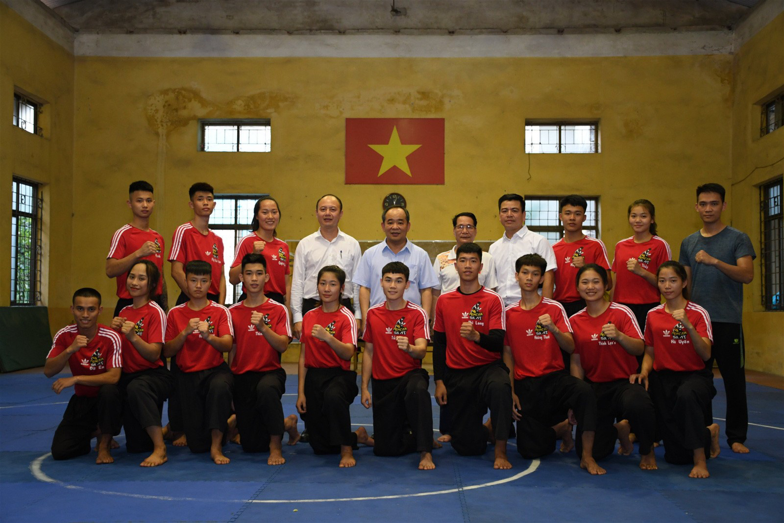 Thứ trưởng Lê Khánh Hải thăm và làm việc tại Trường Đại học TDTT Bắc Ninh - Ảnh 7.