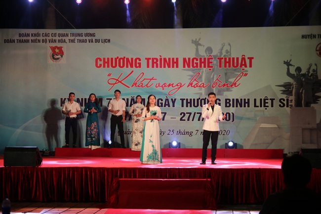 Đoàn thanh niên Bộ VHTTDL tổ chức chương trình nghệ thuật Kỷ niệm 73 năm Ngày Thương binh Liệt sĩ - Ảnh 4.