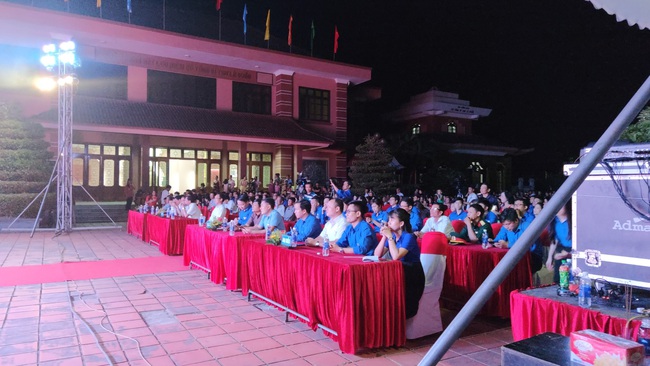 Đoàn thanh niên Bộ VHTTDL tổ chức chương trình nghệ thuật Kỷ niệm 73 năm Ngày Thương binh Liệt sĩ - Ảnh 1.