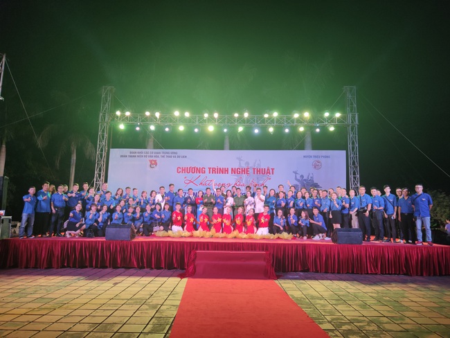 Đoàn thanh niên Bộ VHTTDL tổ chức chương trình nghệ thuật Kỷ niệm 73 năm Ngày Thương binh Liệt sĩ - Ảnh 6.
