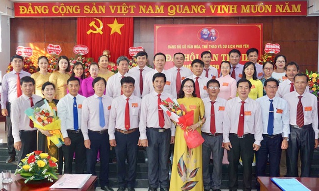 Ngành Văn hóa Phú Yên - chặng đường 75 năm xây dựng và phát triển bền vững - Ảnh 1.