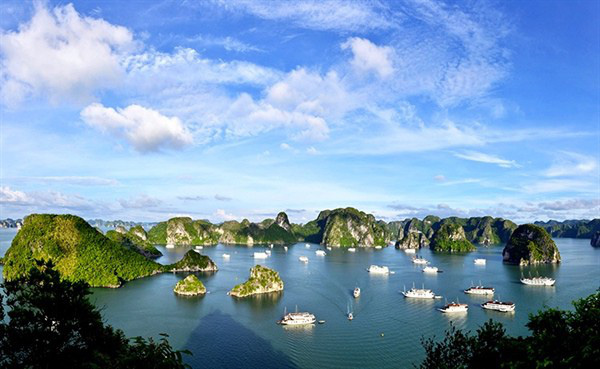 Quảng Ninh bổ sung 100 tỷ đồng kích cầu du lịch nội địa - Ảnh 1.