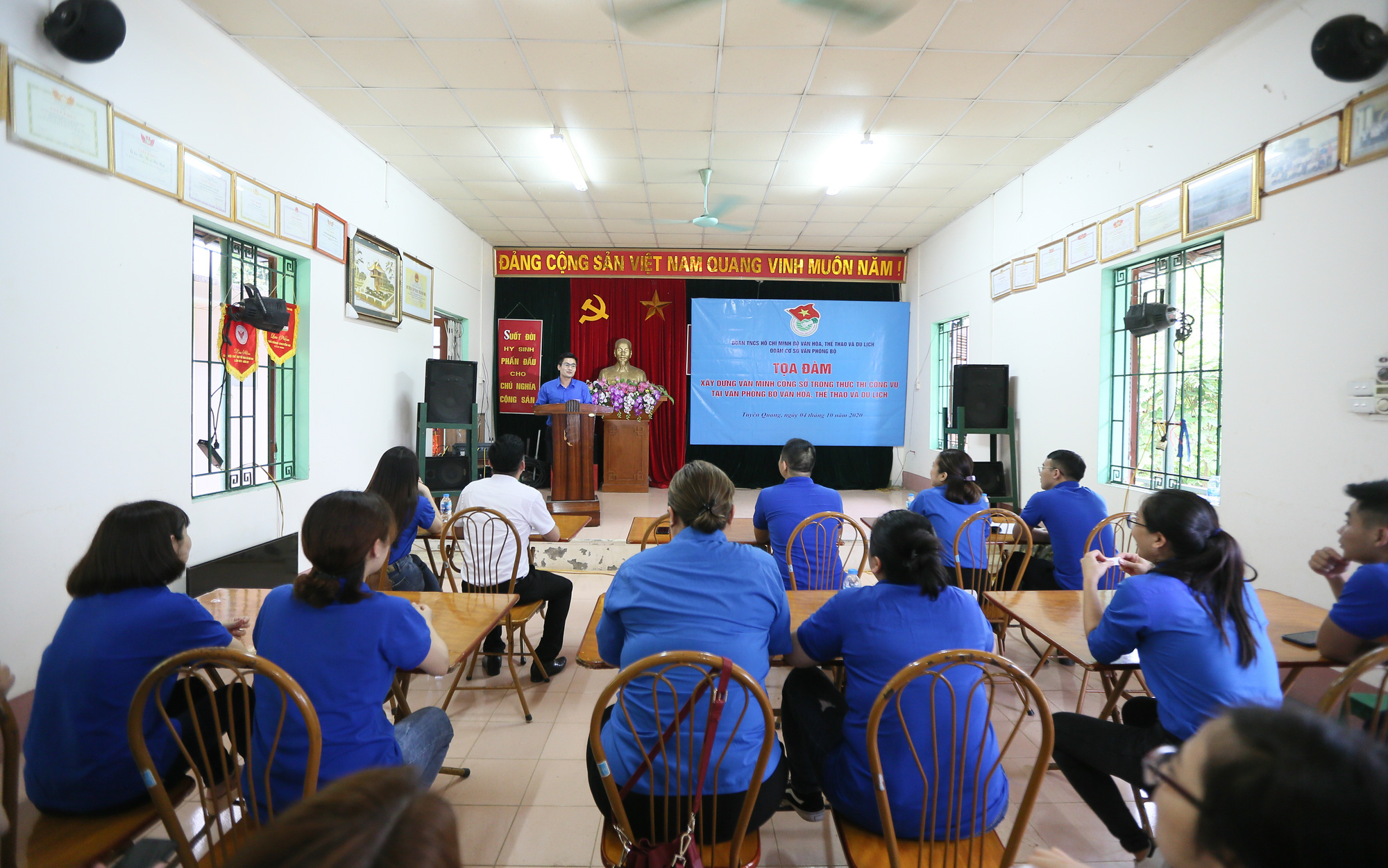 Đoàn thanh niên VP Bộ VHTTDL tổ chức "Hành trình Về nguồn" tại Tuyên Quang - Ảnh 6.