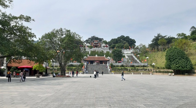 Quảng Ninh: Di sản văn hóa – tài nguyên để phát triển du lịch tâm linh - Ảnh 5.