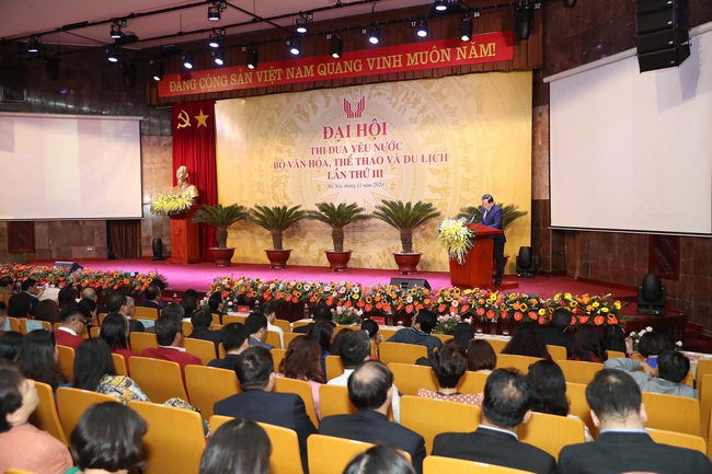 Phong trào yêu nước Bộ VHTTDL: Khơi dậy tinh thần đổi mới, sáng tạo, dám nghĩ, dám làm - Ảnh 3.