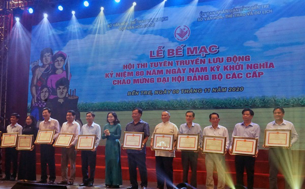 Bế mạc Hội thi Tuyên truyền lưu động toàn quốc năm 2020 - Ảnh 1.