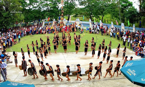 Không gian văn hóa cồng chiêng vang lên từ trường học - Ảnh 1.