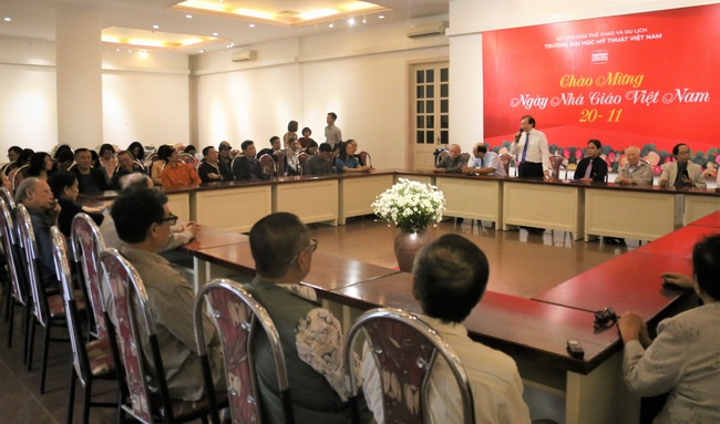 Thứ trưởng Tạ Quang Đông: Tiếp tục bồi dưỡng, đào tạo và tìm kiếm tài năng ngành mỹ thuật - Ảnh 2.