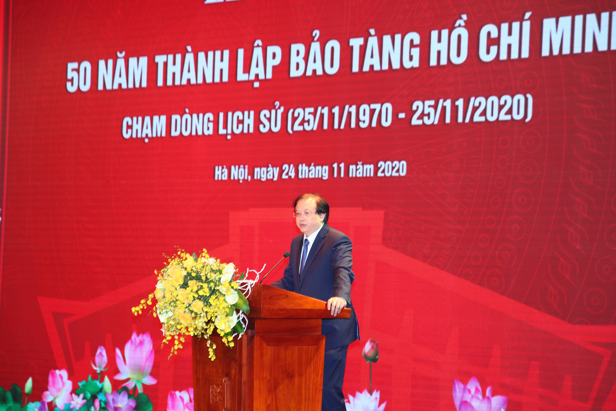 Bảo tàng Hồ Chí Minh điểm đến thân thiết của đồng bào, điểm tham quan yêu thích của bạn bè khắp năm châu - Ảnh 1.