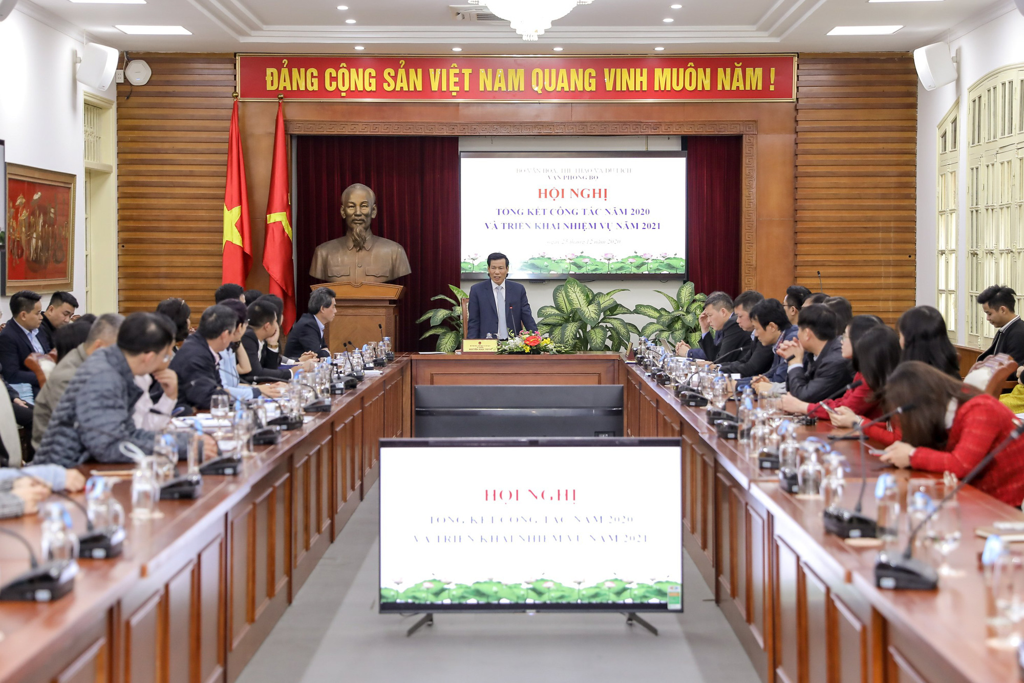 Nỗ lực, cố gắng hơn nữa để hoàn thành nhiệm vụ tham mưu, giúp việc cho Lãnh đạo Bộ VHTTDL - Ảnh 1.