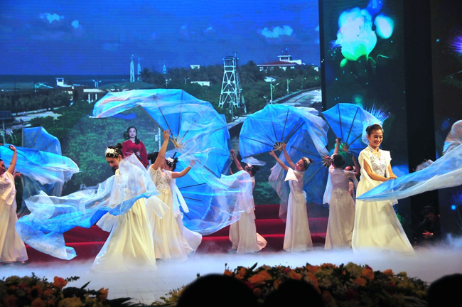 Ý nghĩa chương trình nghệ thuật “Xuân Trường Sa" tri ân những người lính canh giữ biển, đảo quê hương - Ảnh 7.