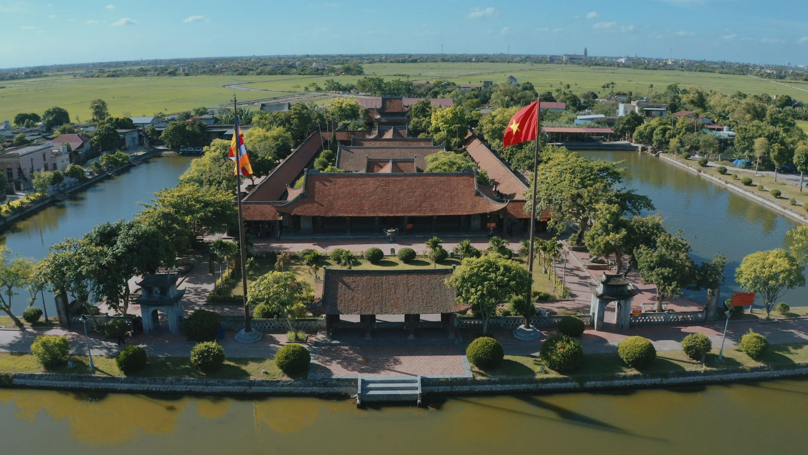 Thái Bình: Phát huy các di sản văn hóa và thiết chế văn hóa ở cơ sở trong xây dựng nông thôn mới - Ảnh 1.