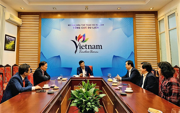 Bộ trưởng Nguyễn Ngọc Thiện: Chủ động và sáng tạo vượt qua khó khăn - Ảnh 1.