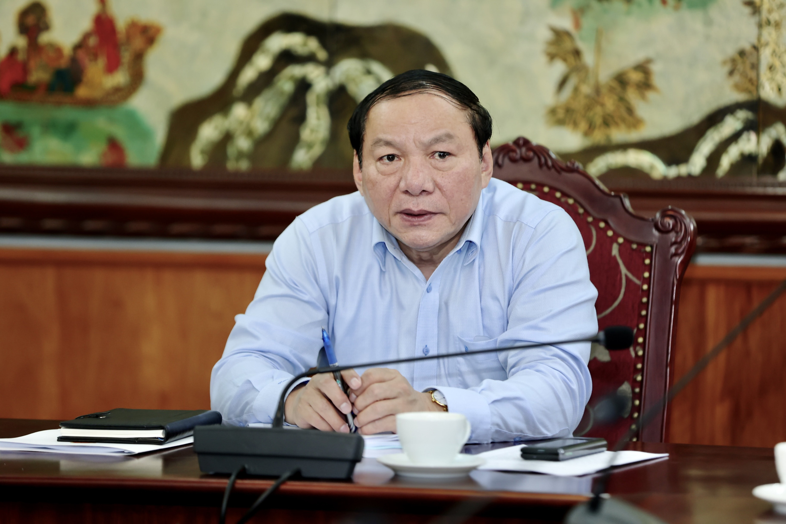Chiến lược phát triển văn hóa đến năm 2030 phải thể hiện khát vọng xây dựng đất nước hùng cường - Ảnh 1.
