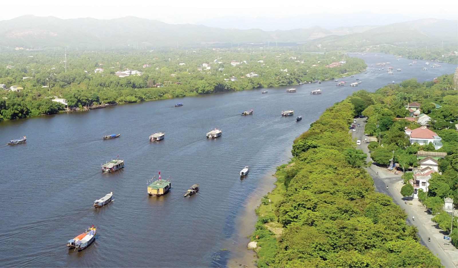 Hạ tầng giao thông - động lực cho ngành du lịch - Ảnh 2.