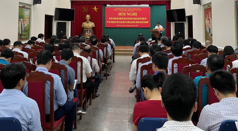 Phải coi việc thực hiện "Đẩy mạnh học tập và làm theo tư tưởng, đạo đức, phong cách Hồ Chí Minh" là công việc thường xuyên, phải làm suốt cuộc đời - Ảnh 3.