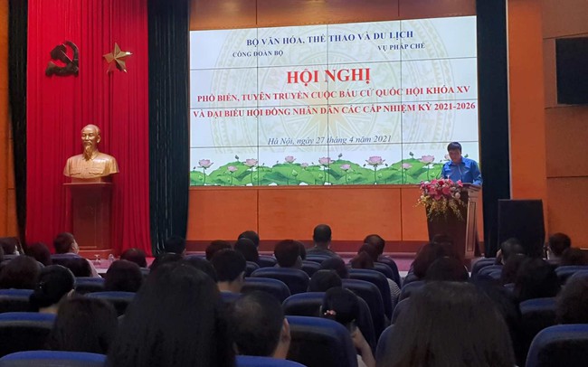 Công đoàn Bộ VHTTDL tổ chức Hội nghị phổ biến, tuyên truyền về bầu cử Quốc hội và đại biểu Hội đồng nhân dân các cấp - Ảnh 1.