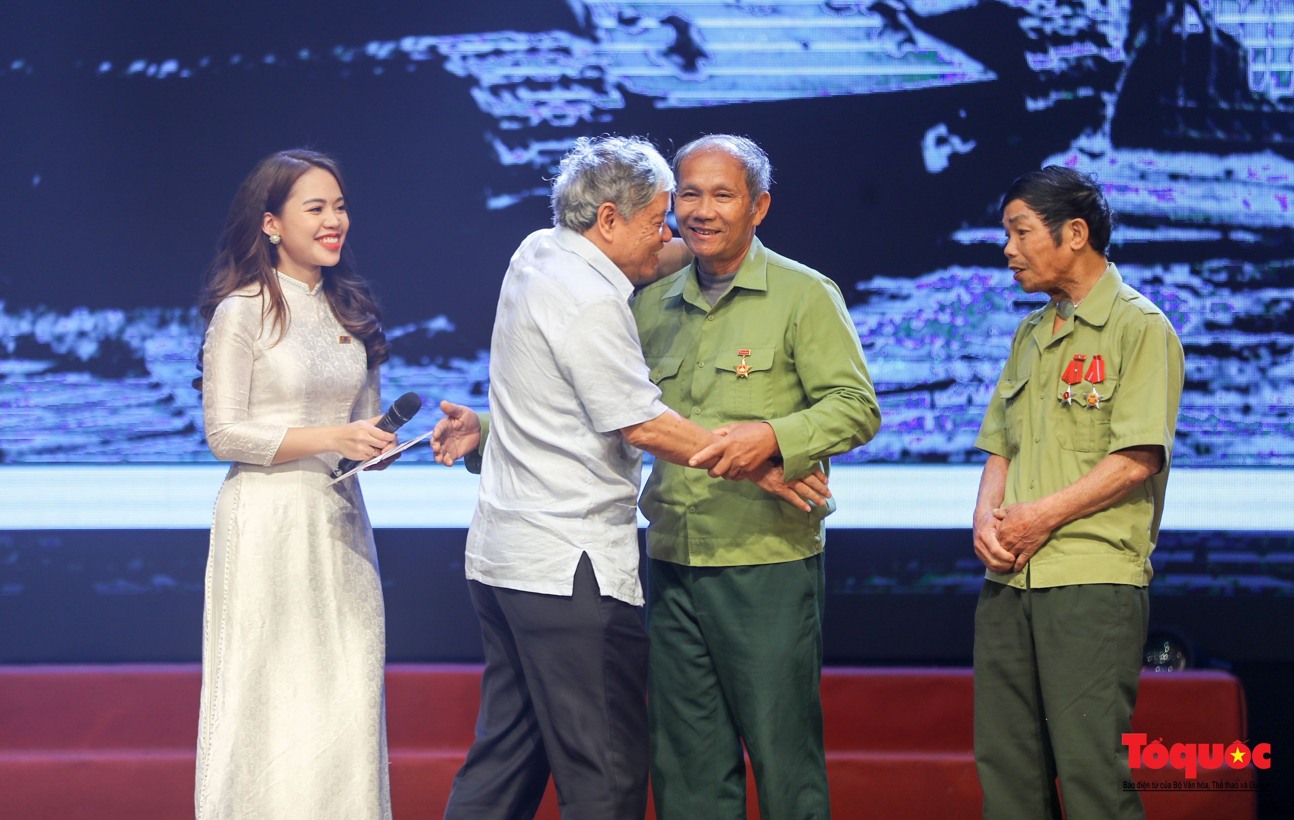 "Bài ca thống nhất": Hồi ức sống động về những ngày tháng Tư lịch sử - Ảnh 5.