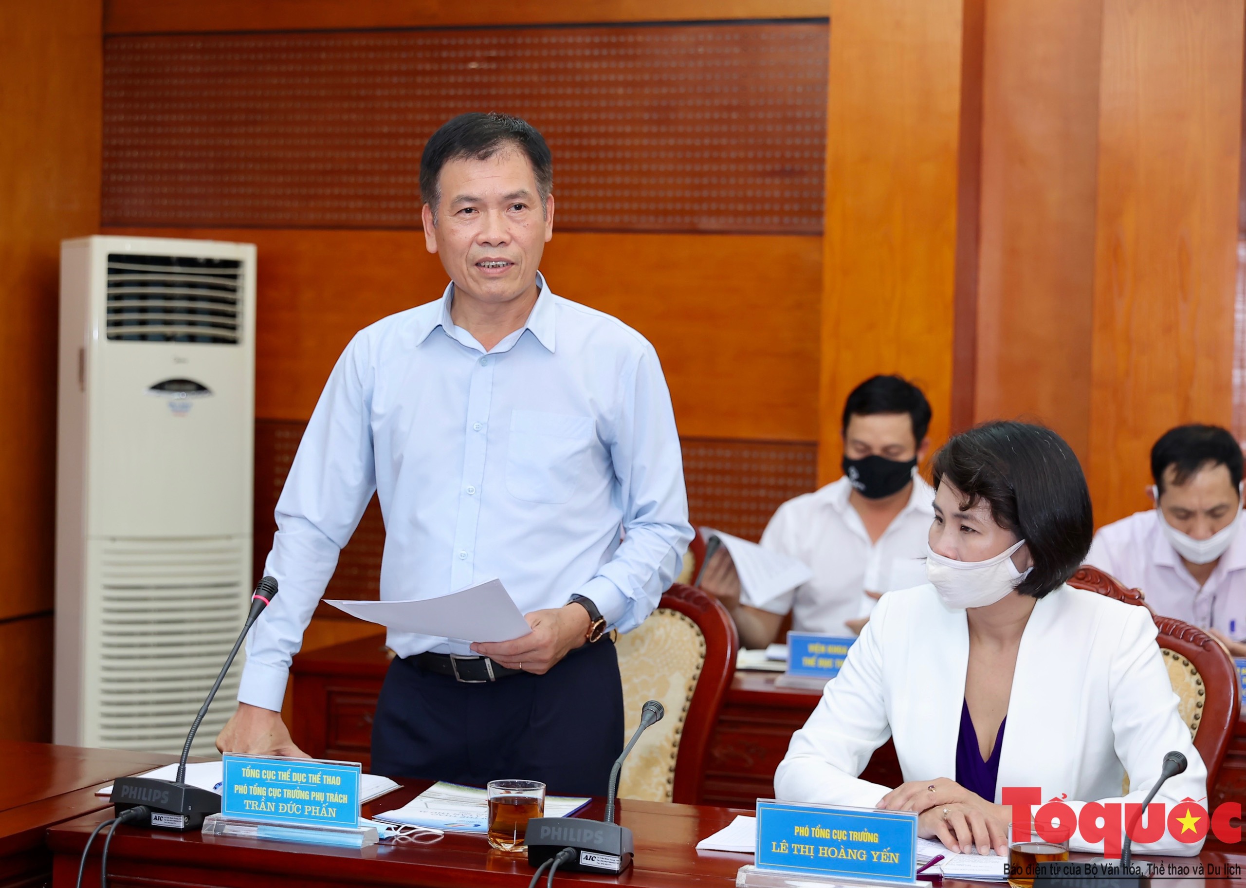 Bộ trưởng Nguyễn Văn Hùng: "Không cho phép xảy ra tình trạng tham ô, tham nhũng trong quá trình triển khai xây dựng các công trình chuẩn bị cho SEA Games" - Ảnh 2.