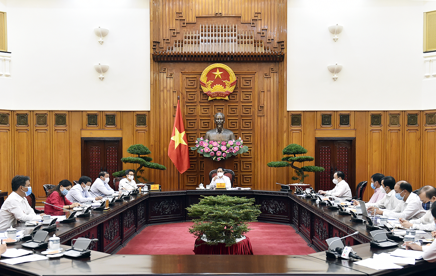 Cần đổi mới mạnh mẽ tư duy, coi truyền thống văn hóa là nguồn lực, đầu tư cho văn hóa là đầu tư phát triển - Ảnh 3.