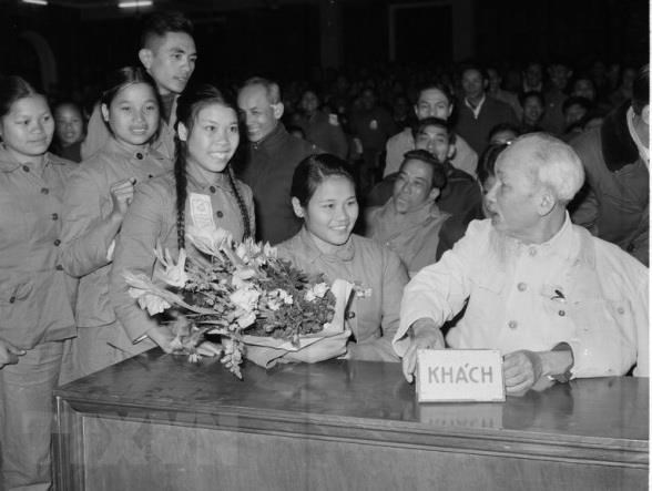 Hành trình Người đi tìm hình của nước và bài học cho thanh niên hôm nay - Ảnh 1.