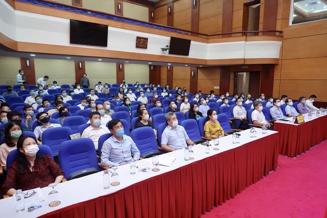 Bộ VHTTDL tham gia Hội nghị trực tuyến toàn quốc Sơ kết 5 năm thực hiện "Học tập và làm theo tư tưởng, đạo đức, phong cách Hồ Chí Minh" - Ảnh 1.