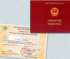 Không yêu cầu chứng chỉ ngoại ngữ, tin học đối với công chức hành chính, văn thư - Ảnh 1.