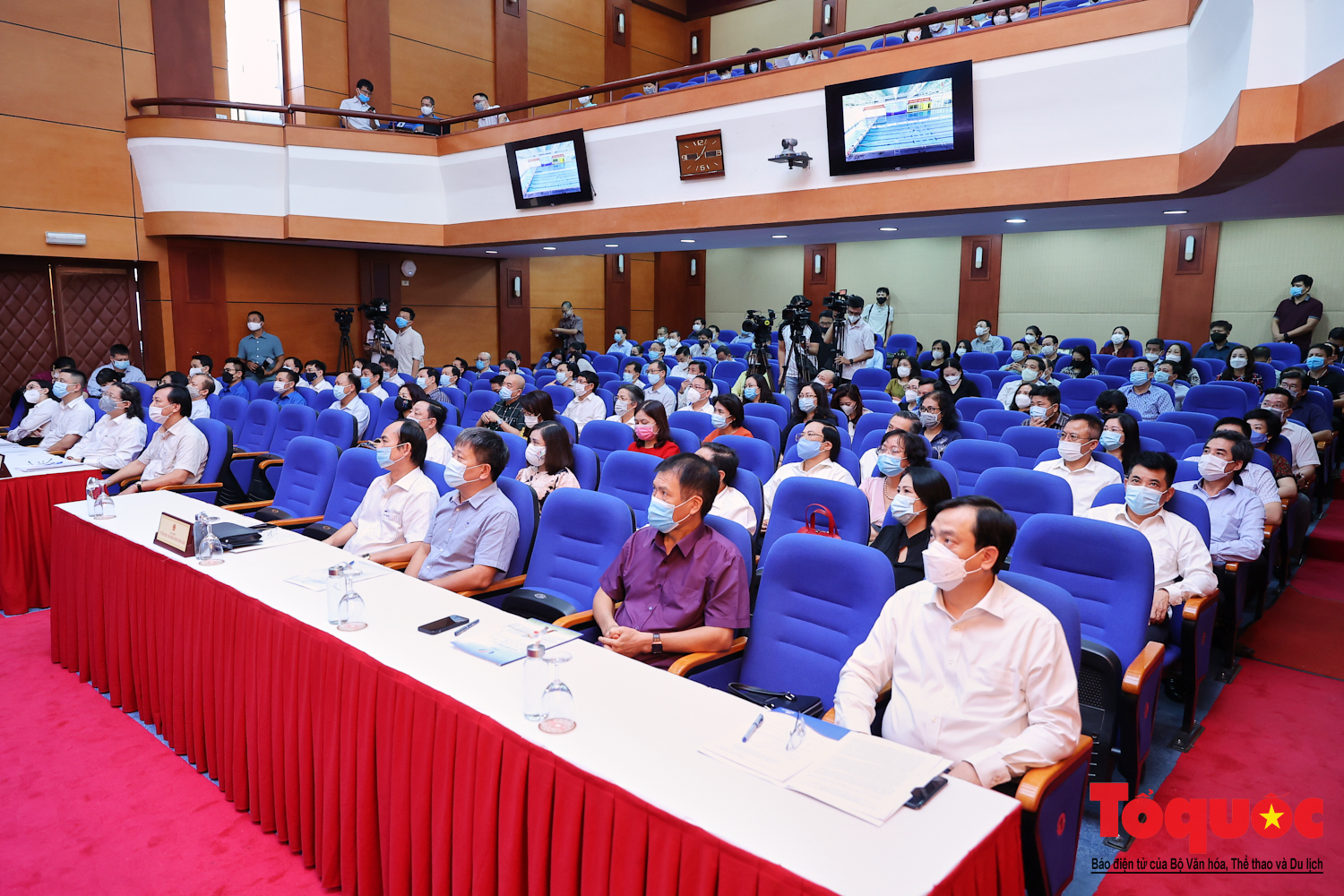 Văn hóa là dây cương để kết nối, đưa cỗ xe VHTTDL vận hành nhuần nhuyễn nhất, nhanh nhất - Ảnh 4.