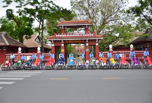 Góp ý Dự thảo Chương trình hành động phát triển du lịch giai đoạn 2021 đến 2025: Giải pháp phát triển du lịch là xây dựng sản phẩm du lịch trên nền tảng văn hoá - Ảnh 1.