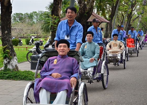 Góp ý Dự thảo Chương trình hành động phát triển du lịch giai đoạn 2021 đến 2025: Giải pháp phát triển du lịch là xây dựng sản phẩm du lịch trên nền tảng văn hoá - Ảnh 2.