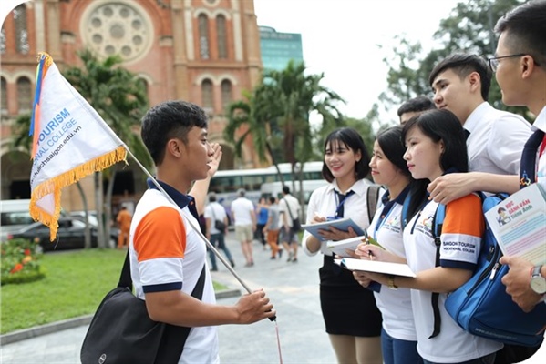 Góp ý Dự thảo Chương trình hành động phát triển du lịch giai đoạn 2021 đến 2025: Giải pháp để phát triển thị trường du lịch nội địa: Phải chinh phục khách bằng chất lượng và trái tim - Ảnh 1.