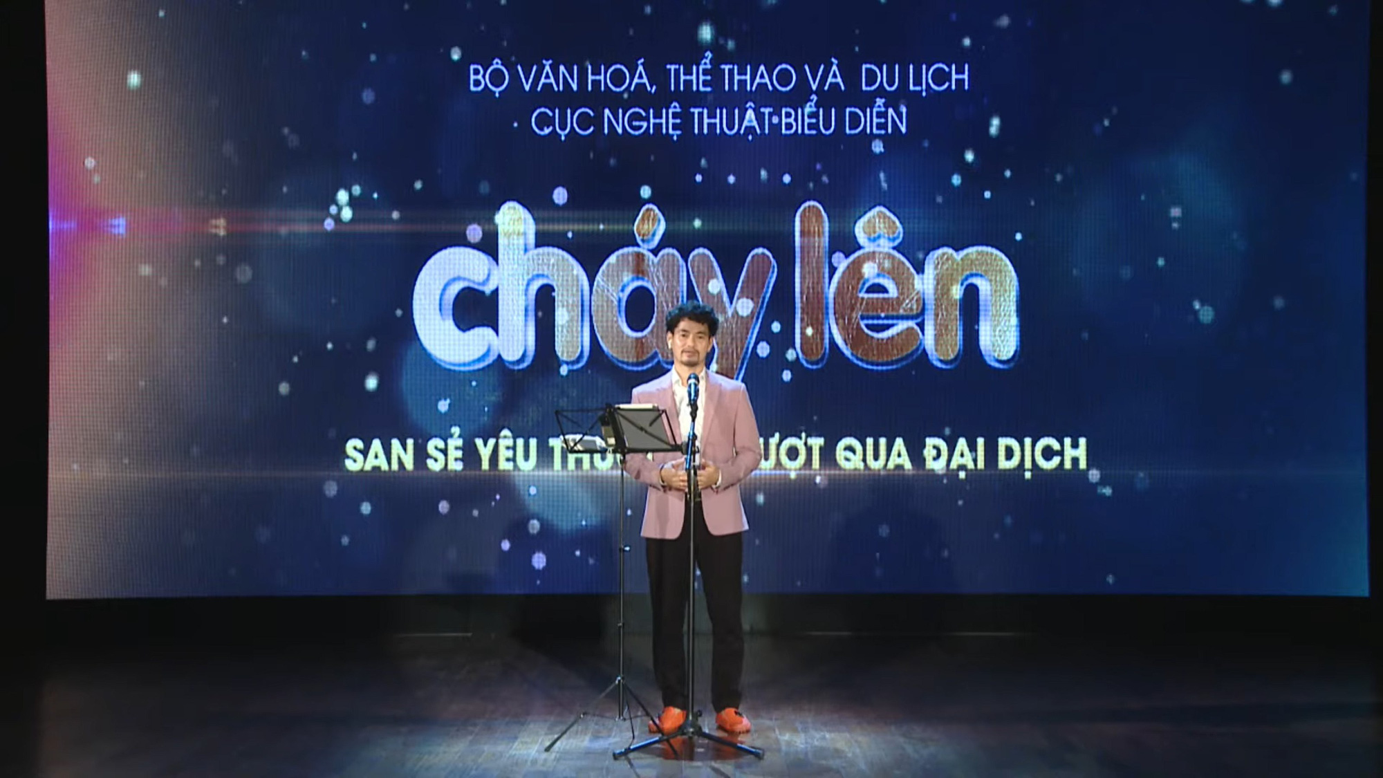 Bộ VHTTDL tăng cường tuyên truyền, lan tỏa thông điệp tích cực trong phòng, chống dịch bệnh Covid -19 - Ảnh 1.