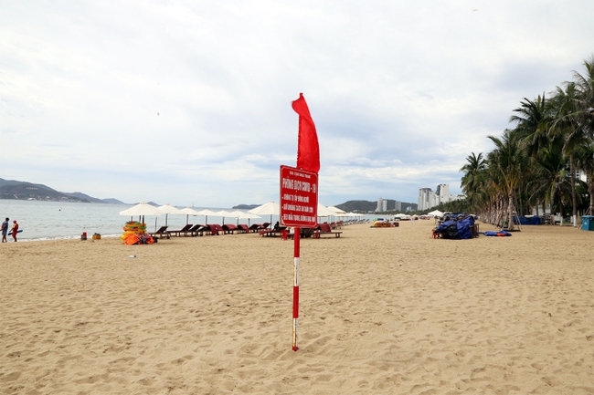 Khánh Hòa: Triển khai chính sách hỗ trợ doanh nghiệp du lịch tháo gỡ khó khăn - Ảnh 1.