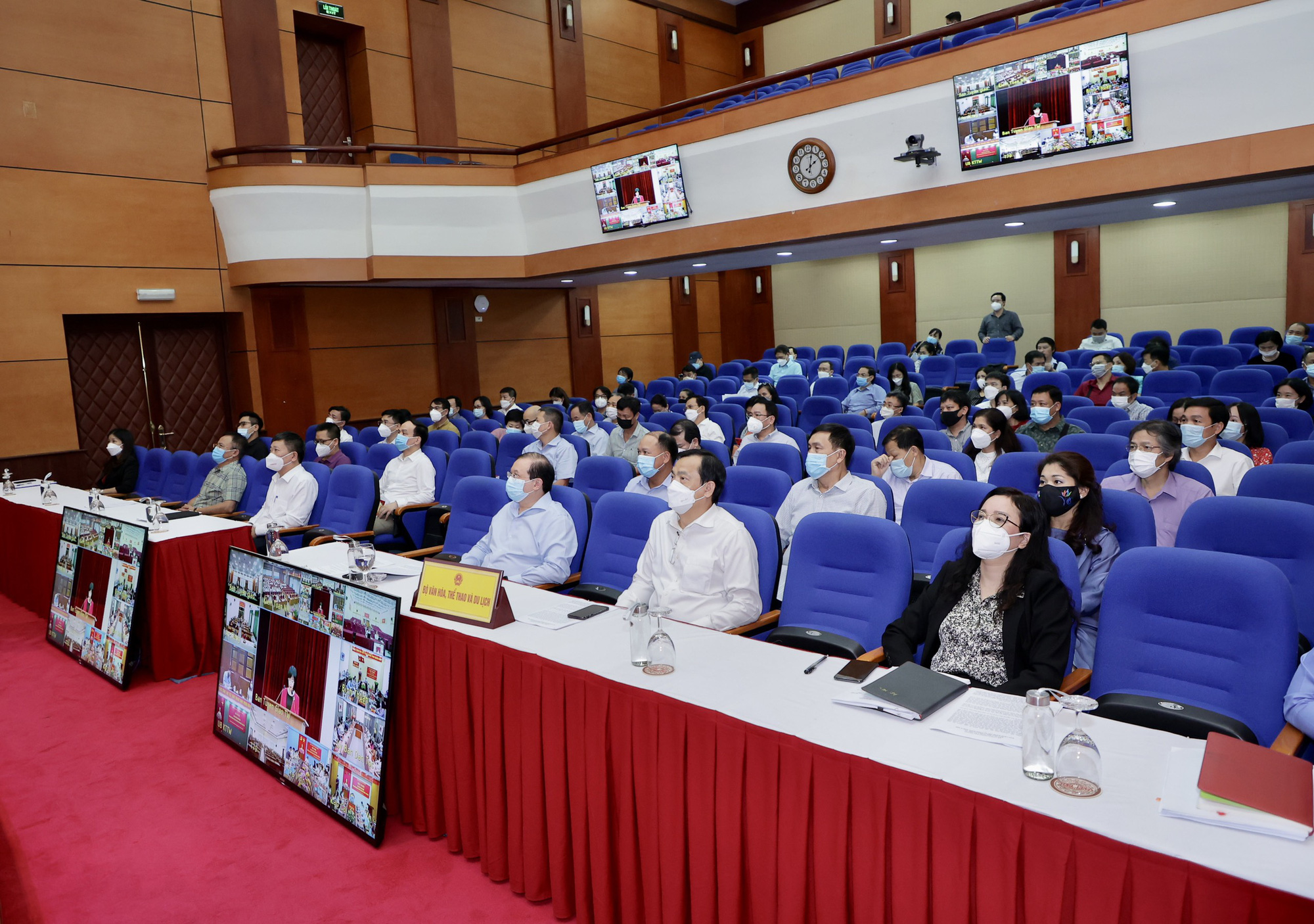 72 tổ chức Đảng trực thuộc Bộ VHTTDL tham gia Hội nghị thông báo kết quả Hội nghị lần thứ 4 BCH Trung ương Đảng khóa XIII  - Ảnh 2.