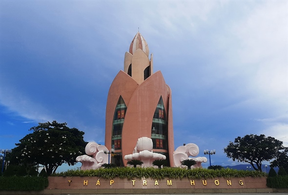 Tháp Trầm Hương (Khánh Hòa): Sẽ là nơi kể câu chuyện về "Xứ Trầm biển Yến" - Ảnh 1.