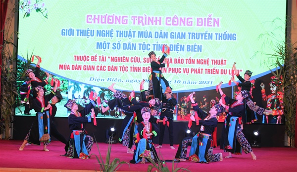 Bảo tồn nghệ thuật múa dân gian các dân tộc Điện Biên gắn với phát triển du lịch - Ảnh 4.