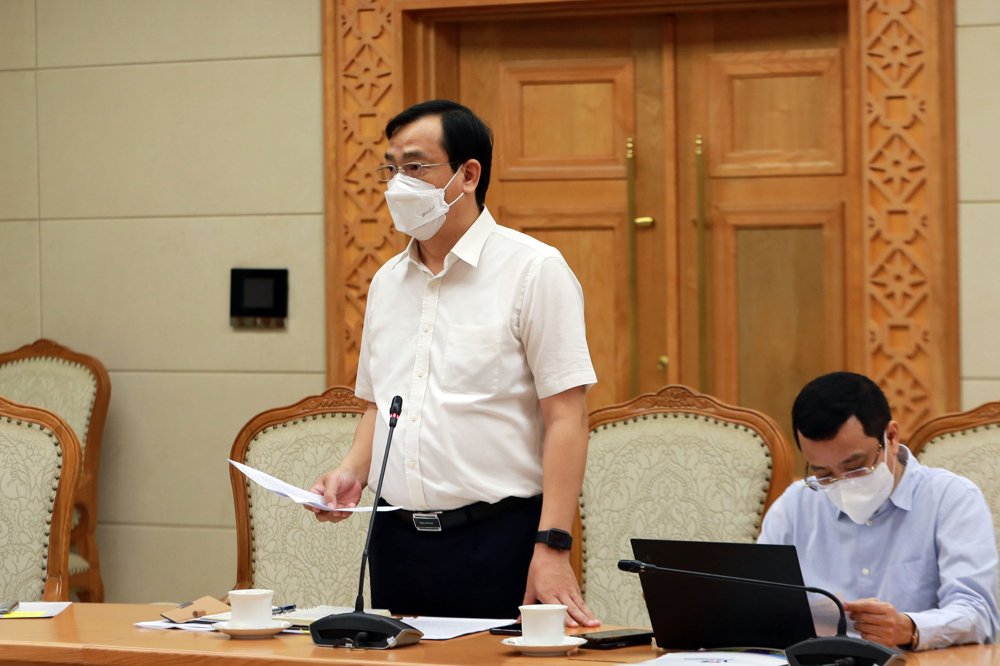 Mở cửa du lịch phải đúng tinh thần "Thích ứng an toàn, linh hoạt, kiểm soát hiệu quả dịch COVID-19" - Ảnh 2.