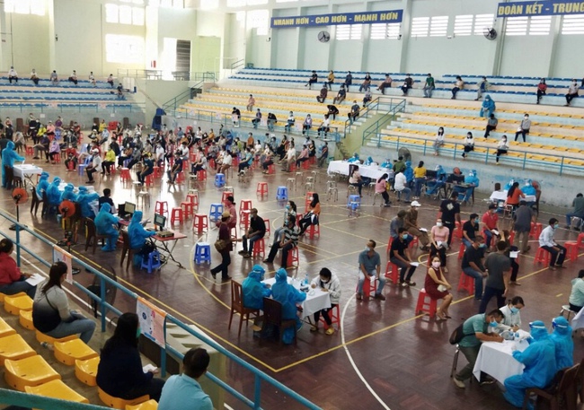 Bình Thuận: Đồng hành cùng doanh nghiệp vượt qua khó khăn - Ảnh 1.