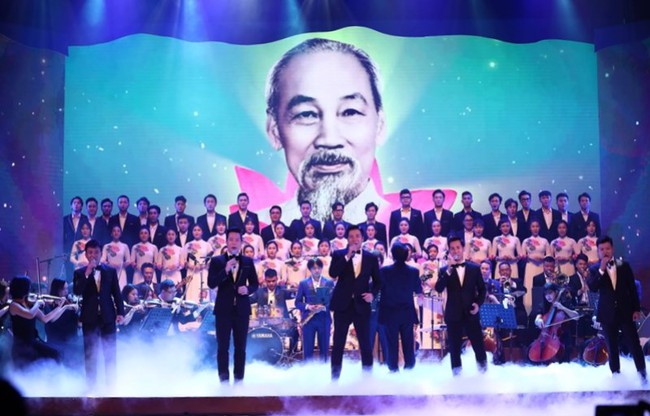 Điểm báo hoạt động ngành Văn hóa, Thể thao và Du lịch ngày 24/11/2021 - Ảnh 1.