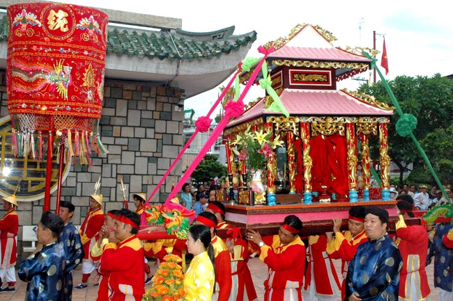 Tổ chức hội thảo quốc tế “Lễ hội Vía Bà Chúa Xứ và các dạng thức thờ nữ thần trên thế giới” - Ảnh 1.