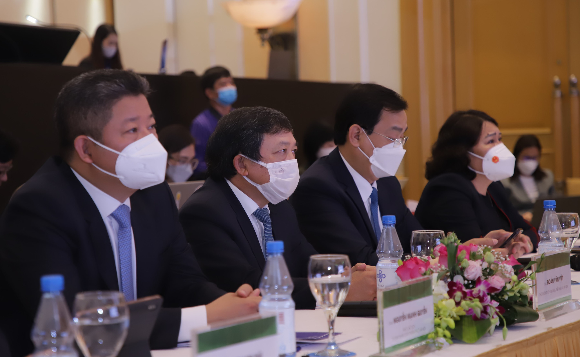 Chính thức thiết lập hành lang du lịch an toàn Hà Nội và 11 địa phương - Ảnh 2.